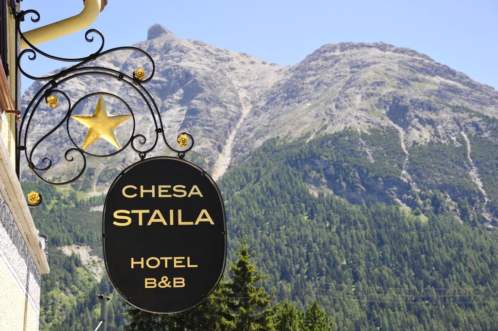 Hotel Chesa Staila La Punt-Chamues-ch Buitenkant foto